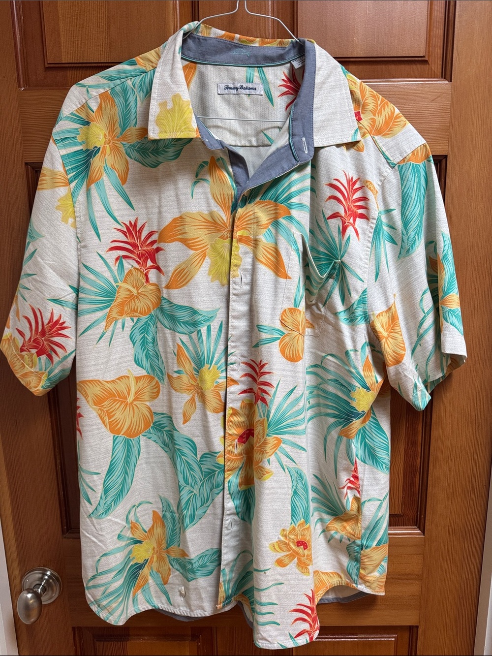 Tommy Bahama Floral Camp Shirt XXL